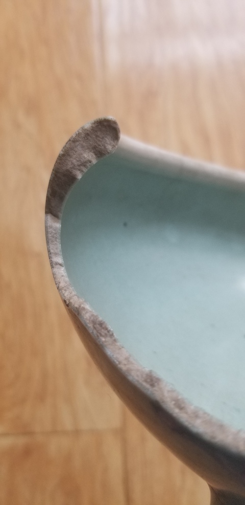 古玩陶瓷清乾隆 ?仿哥釉三乳足爐殘器拍賣，當(dāng)前價格6600元