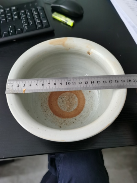 古玩陶瓷龍紋圈足爐拍賣，當(dāng)前價(jià)格13500元