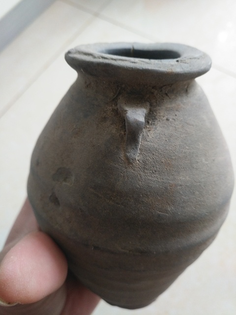 古玩陶瓷酒瓶拍賣，當前價格16800元