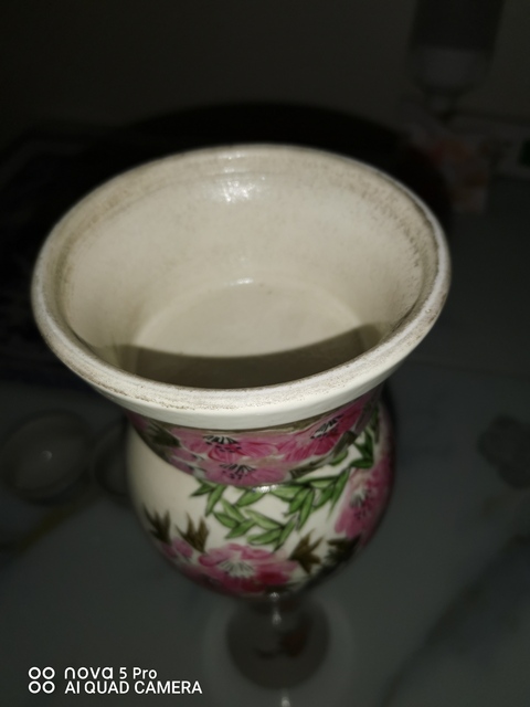 古玩陶瓷大雞圖彩繪長頸瓶拍賣，當前價格8000元