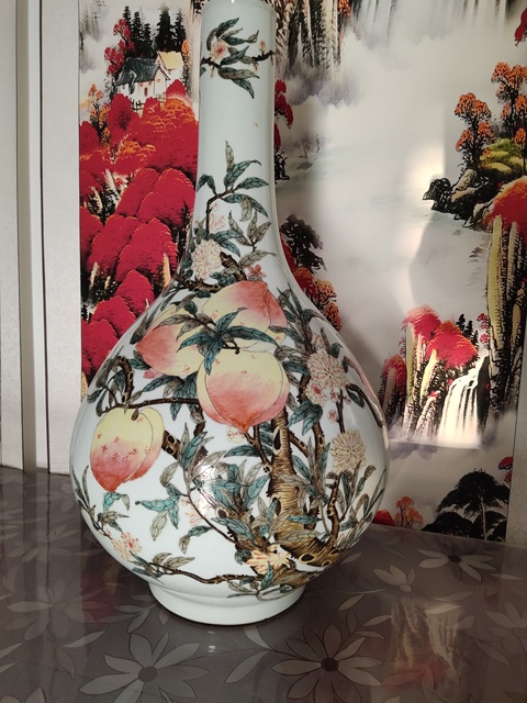 古玩陶瓷粉彩錐把瓶拍賣，當前價格6000元