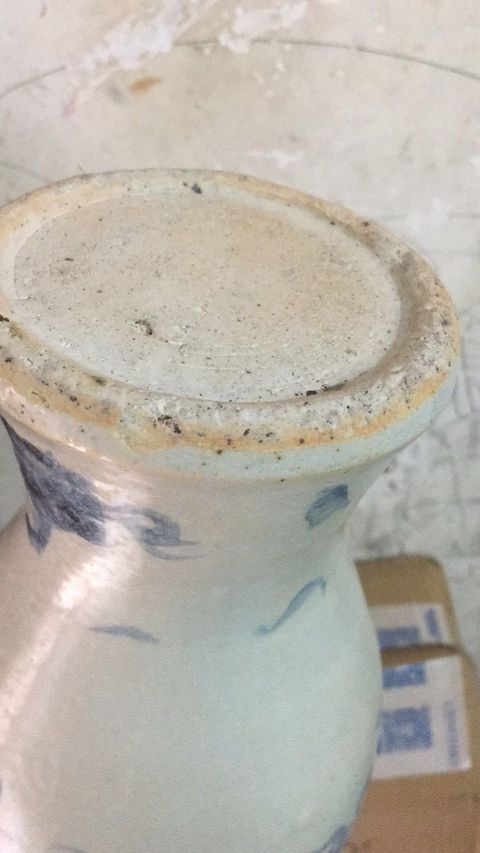 古玩陶瓷青花纏枝花卉紋梅瓶拍賣(mài)，當(dāng)前價(jià)格10800元