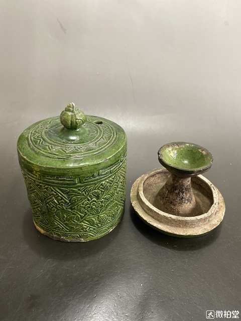 古玩陶瓷綠釉帶罩香薰拍賣，當(dāng)前價格8600元