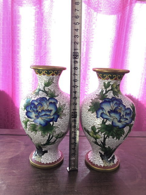 古玩陶瓷景泰藍瓶拍賣，當前價格11800元