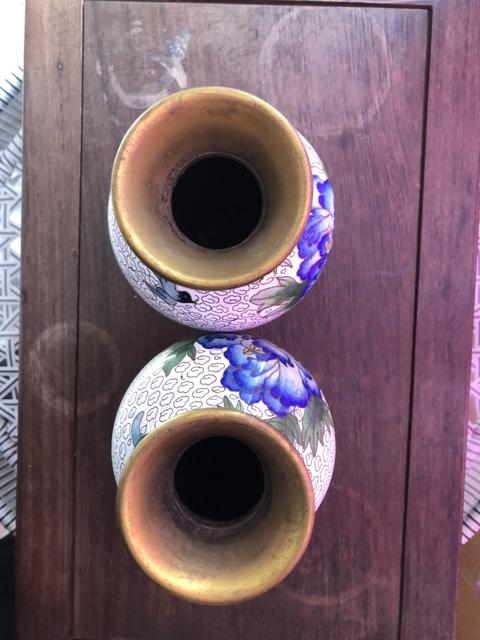 古玩陶瓷景泰藍瓶拍賣，當前價格11800元