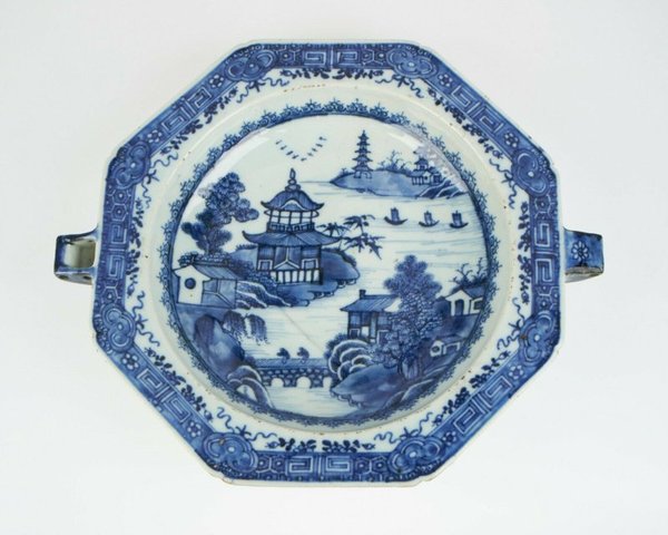 古玩陶瓷溫盤拍賣，當(dāng)前價(jià)格8800元