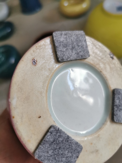 古玩陶瓷胭脂紅搖鈴尊拍賣，當前價格8000元