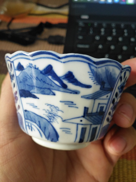 古玩陶瓷青花花口杯拍賣，當前價格6000元