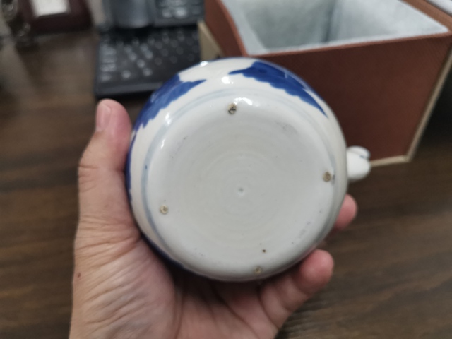 古玩陶瓷提梁壺拍賣，當前價格5000元