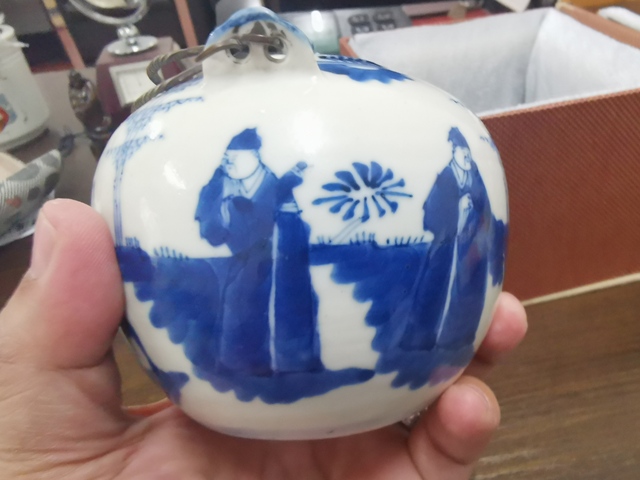 古玩陶瓷提梁壺拍賣，當前價格5000元