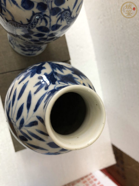 古玩陶瓷青花瓶拍賣，當前價格1800元