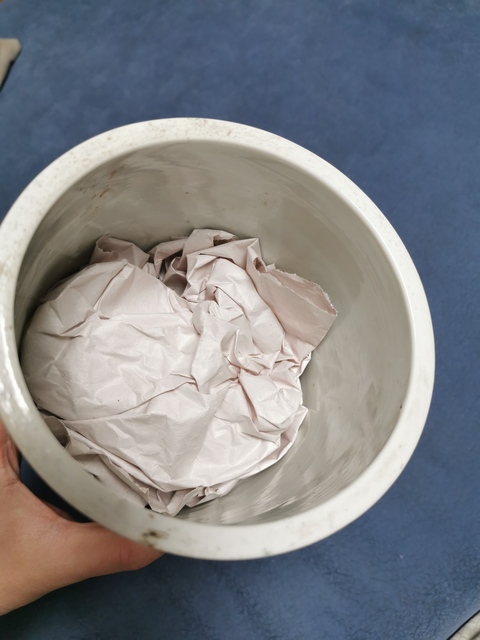 古玩陶瓷描金開窗粉彩花卉紋帽筒拍賣，當前價格20000元