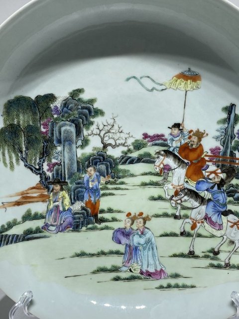 古玩陶瓷粉彩人物盤拍賣，當(dāng)前價格11500元