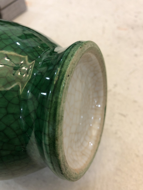 古玩陶瓷綠哥釉瓶拍賣，當前價格18800元