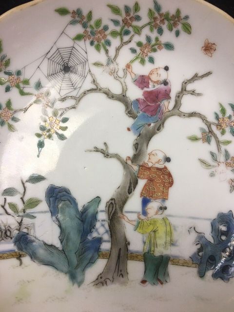 古玩陶瓷粉彩描金登高折桂紋花口盤拍賣，當(dāng)前價(jià)格6000元