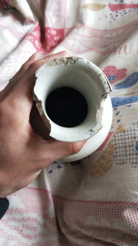 古玩陶瓷哥釉瓶標本拍賣，當前價格5000元