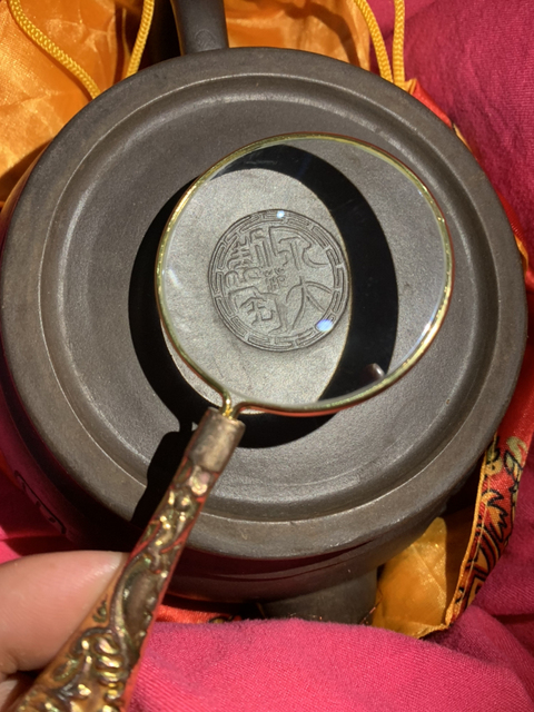 古玩陶瓷紫砂壺拍賣，當(dāng)前價(jià)格2000元