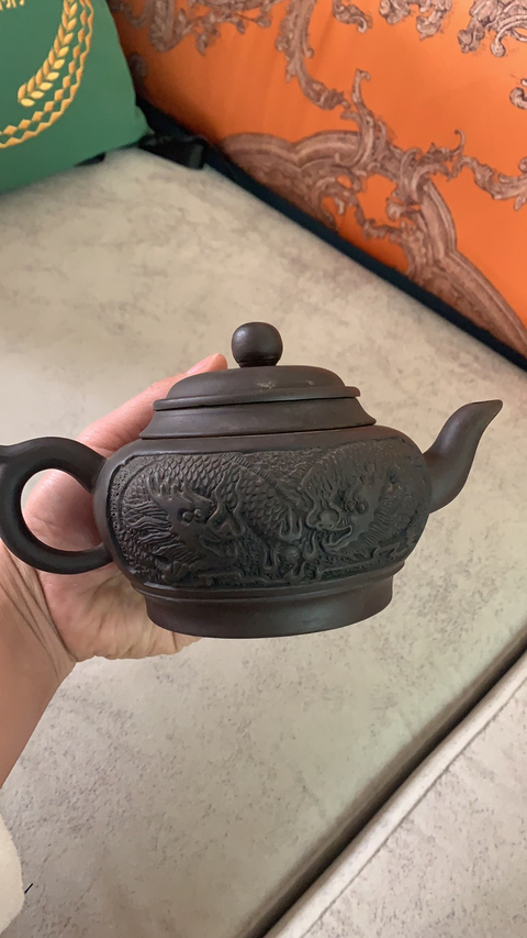 古玩陶瓷紫砂壺拍賣，當(dāng)前價(jià)格2000元