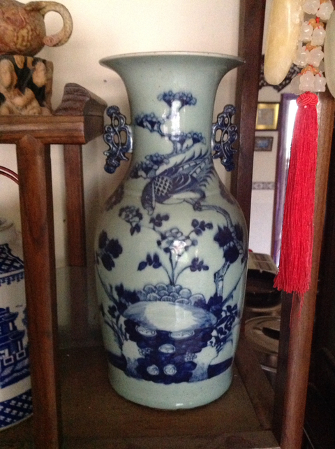 古玩陶瓷豆青釉青花花鳥花卉雙耳瓶拍賣，當前價格7800元