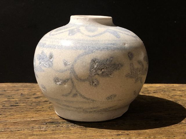 古玩陶瓷青花花卉紋罐拍賣，當前價格9000元