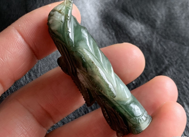 古玩玉器創(chuàng)匯期翡翠人物雕件拍賣，當(dāng)前價(jià)格9000元