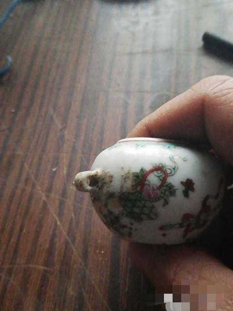 古玩陶瓷暗八仙鳥食罐拍賣，當前價格6000元