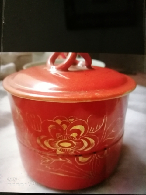 古玩陶瓷花卉紋盤拍賣，當前價格4000元