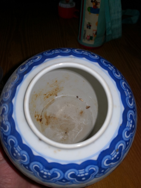 古玩陶瓷花卉紋罐拍賣，當(dāng)前價(jià)格4000元