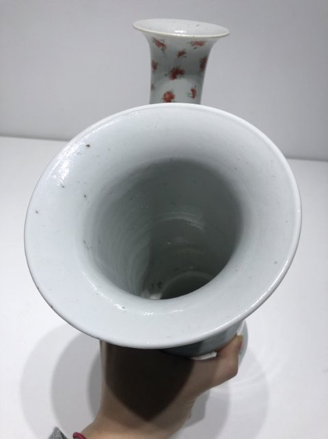 古玩陶瓷晚清 ?粉彩折枝花卉紋花觚拍賣(mài)，當(dāng)前價(jià)格14600元