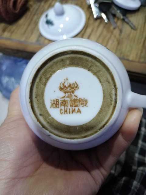 古玩陶瓷釉下五彩松鶴延年紋勝利杯拍賣，當前價格10000元