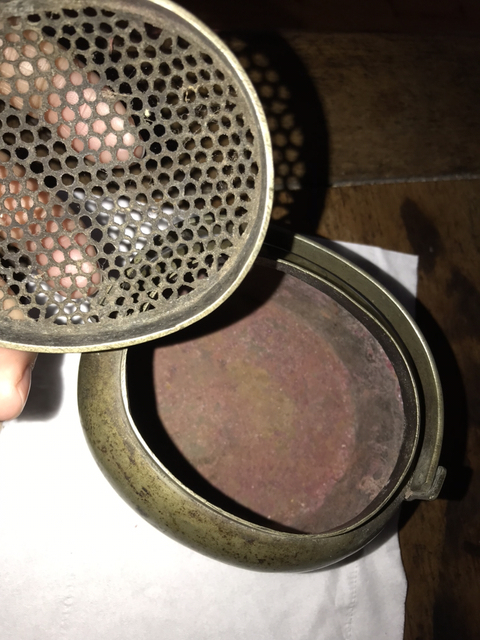 古玩陶瓷銅手爐拍賣，當前價格8000元