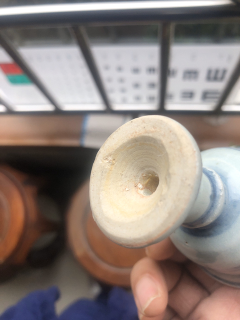 古玩陶瓷高足杯拍賣，當(dāng)前價(jià)格9000元