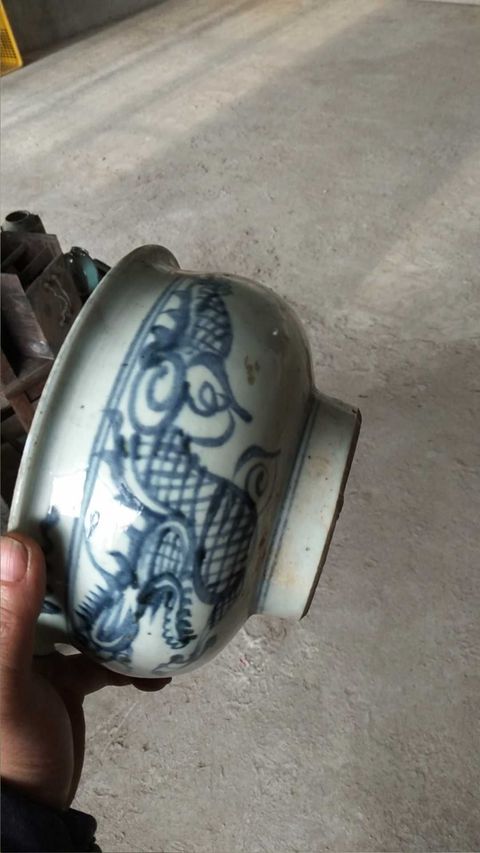 古玩陶瓷圈足爐拍賣，當(dāng)前價(jià)格8000元