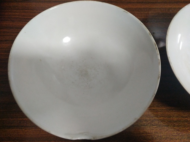 古玩陶瓷紅地描金碗拍賣，當(dāng)前價格5000元