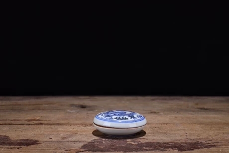 古玩陶瓷印泥盒拍賣，當前價格9000元