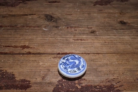 古玩陶瓷印泥盒拍賣，當前價格9000元