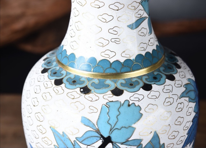 古玩陶瓷景泰藍(lán)掐絲琺瑯花鳥花卉紋瓶拍賣，當(dāng)前價格5000元