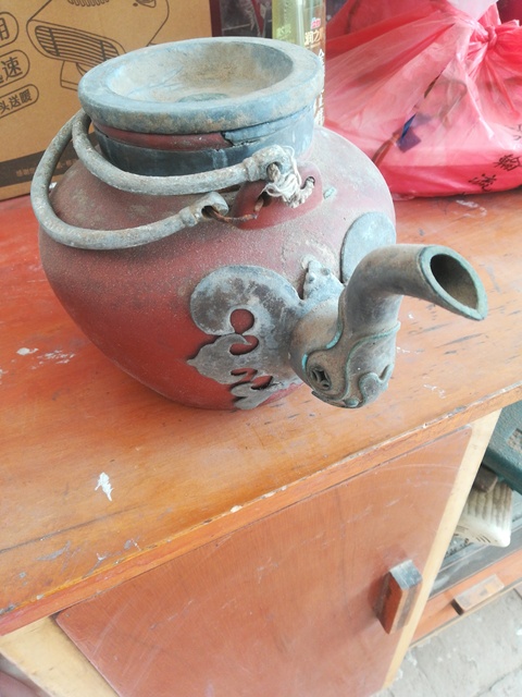 古玩陶瓷紫砂包錫壺拍賣，當前價格6580元