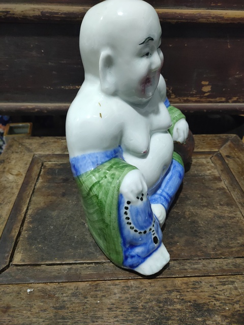 古玩陶瓷彌勒佛瓷塑像拍賣，當(dāng)前價(jià)格13900元