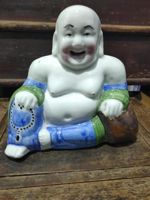 古玩陶瓷彌勒佛瓷塑像拍賣，當(dāng)前價(jià)格13900元