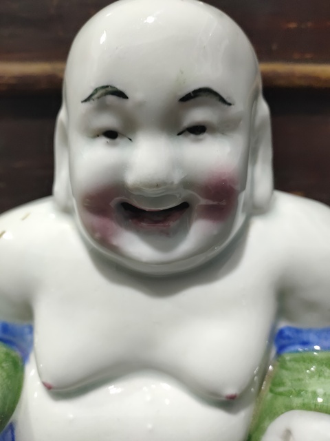 古玩陶瓷彌勒佛瓷塑像拍賣，當(dāng)前價(jià)格13900元