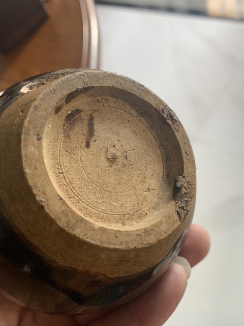 古玩陶瓷雞心罐拍賣，當(dāng)前價(jià)格2000元