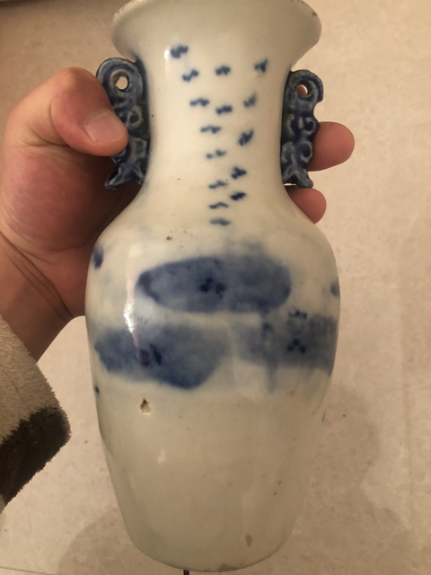 古玩陶瓷青花瓶拍賣，當(dāng)前價(jià)格4800元