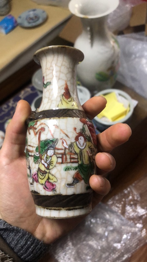 古玩陶瓷刀馬人瓶拍賣，當(dāng)前價格9600元