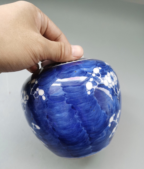 古玩陶瓷青花冰梅罐拍賣，當前價格10000元