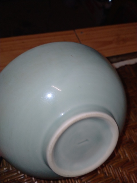 古玩陶瓷豆青釉碗拍賣，當前價格2000元