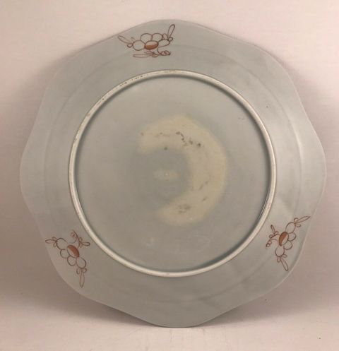 古玩陶瓷粉彩人物紋盤(pán)拍賣(mài)，當(dāng)前價(jià)格7000元