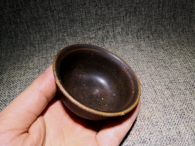 古玩陶瓷醬釉盞拍賣，當前價格7000元