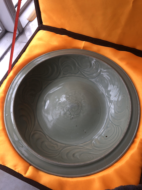 古玩陶瓷龍泉窯刻花洗拍賣，當前價格12800元