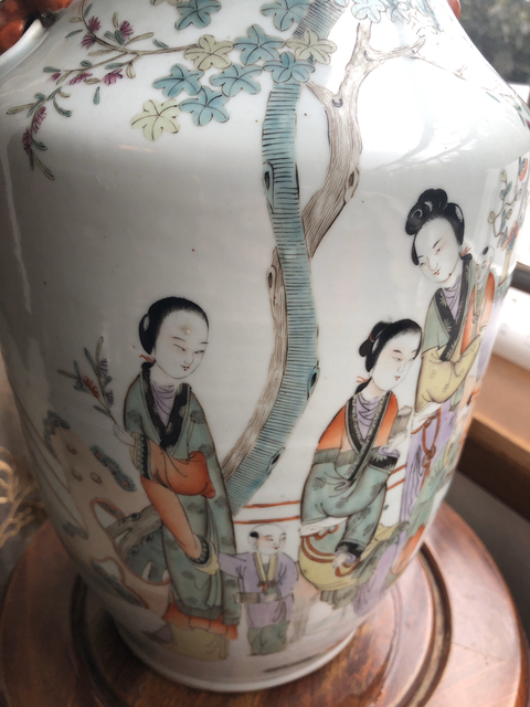 古玩陶瓷新粉彩人物故事紋鋪首大瓶拍賣(mài)，當(dāng)前價(jià)格13600元